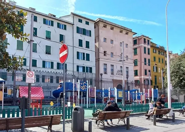 Ad Un Passo Dall'acquario In Zona Expo Lägenhet