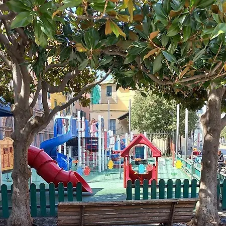 Ad Un Passo Dall'acquario In Zona Expo 热那亚