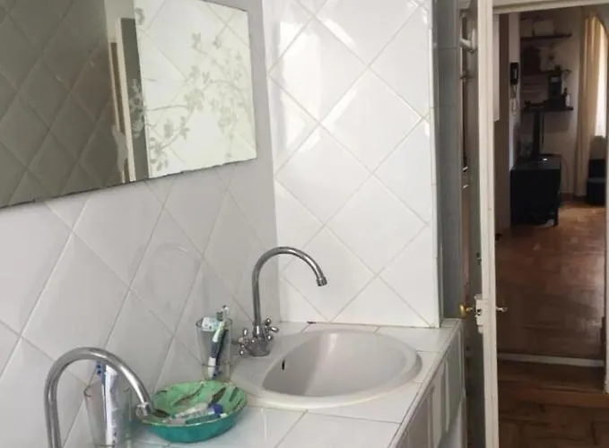 Ad Un Passo Dall'acquario In Zona Expo Janov